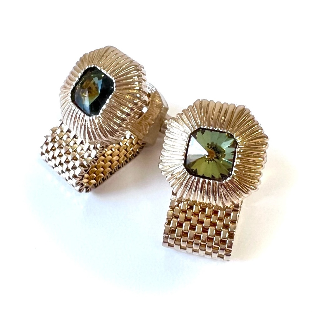 Vintage Swank Cufflinks Gold with Gem